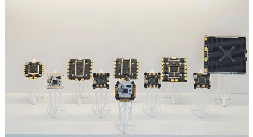 Мощный четырёхканальный регулятор скорости OFY Helios 100A 8S 4IN1 - изображение 3
