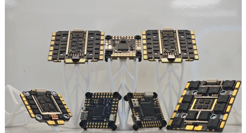 Мощный четырёхканальный регулятор скорости OFY Helios 100A 8S 4IN1 - изображение 4